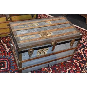 Sir Keith Smith, a rare and important 1920's travel trunk owned…