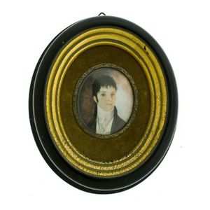 Early miniature portrait. Gentleman. Possible 18th century…