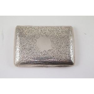 Edwardian VII sterling silver cigar case slightly bowed shape,…