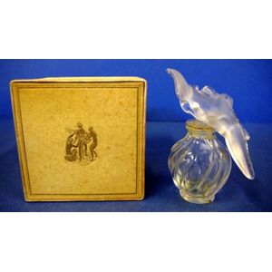 Nina Ricci (Lalique) scent bottle, in original presentation box,…