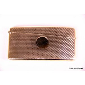 A 9 carat gold engine turned Visiting card case, 1920…