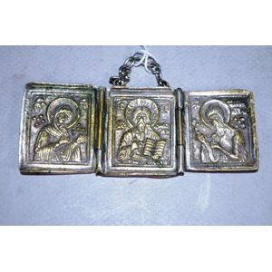 Vintage silver icon triptych 3 sections, with chain attachment.…