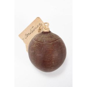 African Kaffir snuff container, from seed, with finely carved…