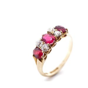 Edwardian red gemstone and diamond set 18ct yellow gold ring.…