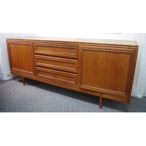Retro sideboard, Parker style, with 3 centre drawers and 2…