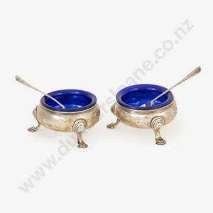 Composed pair of George III sterling silver salts, circular on&hellip;