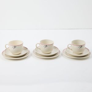 Three Crown Lynn 'Topper' tea settings, comprising three cups,&hellip;