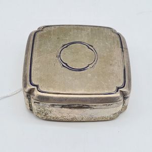 Continental solid silver box, 800 silver with hinged lid…