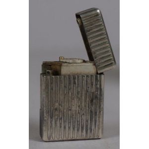 Vintage Dunhill silver cigarette lighter, side twist action.…