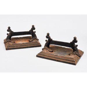 Lot 162 - A Victorian cast iron boot scraper and a Cat