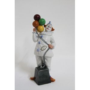 Royal Doulton Balloon Clown Figurine - Royal Doulton - Ceramics