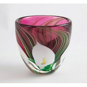 Peter Raos, New Zealand art glass vase Arum lilies encased on…