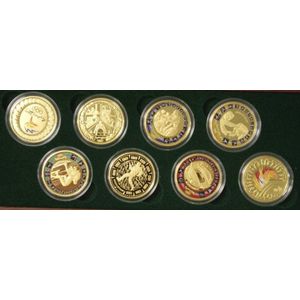 Eight Australian $100 gold coins 2000, commemorating the Sydney…