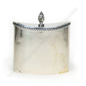 A small Victorian silver tea caddy, by Deakin & Francis,…