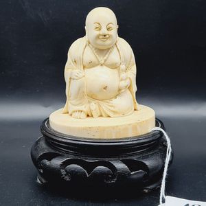 Carved Chinese ivory human figures - price guide and values