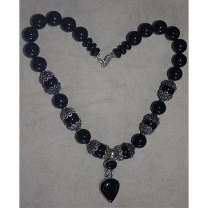 Black onyx & silver necklace with heart shaped pendant