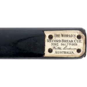 Walter Lindrum, Billiards Cue with engraved ivory plate 'The…