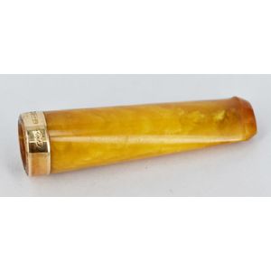 amber gold cigarettes Amber Cigarette Holder with 15ct Gold Rim (1897) - Smoking Accessories -  Cigar/Cigarette holders