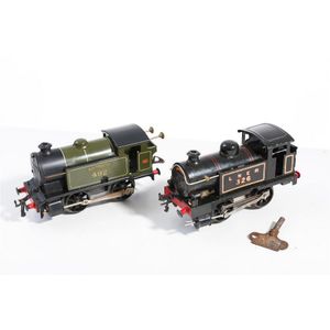 A pair of boxed pre-war Hornby series O gauge 0-4-0 tank…