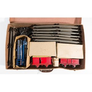 A Robilt clockwork train set consisting of a blue NSWGR 0-4-0…