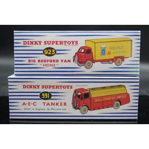 A collection of 2 Dinky diecast vehicles including a a.e.c…