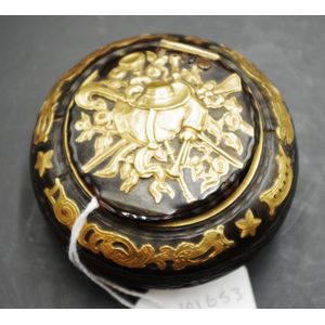 Georgian carved tortoiseshell & gold snuff box applied gold…