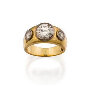 18ct gold and diamond ring, collet-set with a round… - Rings - Jewellery