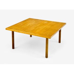 Table in natural orv - Charlotte Perriand, Cassina 511 Ventaglio