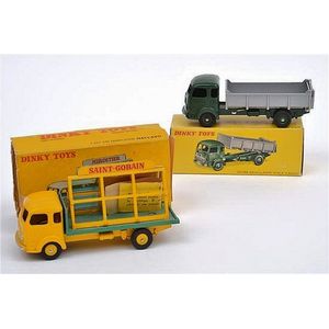 French Dinky No. 33C Simca Cargo, yellow with 'mirror' and…