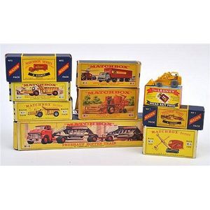 Eight Matchbox Majorpack and accessory models and two others,…