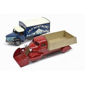 Lait Mont Blanc Berliet clockwork tinplate large scale truck,…