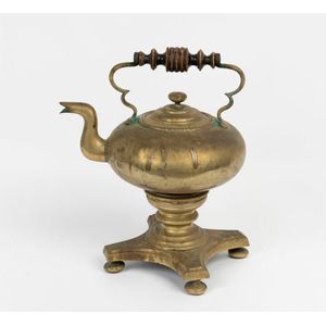 A copper/brass spirit kettle and a copper/brass samovar.