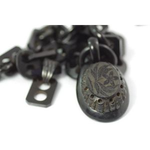 Antique jet necklace and pendant as inspected