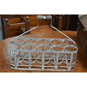 French gal metal bottle carrier