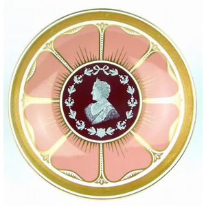 A Minton bone china bowl commemorating the 80th birthday of HM…