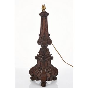 Louis XV walnut lamp base, 18th century, carved tripod base…
