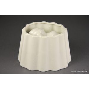 A Victorian white-glazed ceramic jelly mould, latter half 19th…