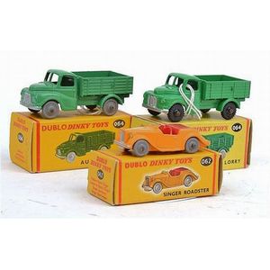 Two Dublo Dinky 064 Austin Lorries, one green, Bpw; one green,…