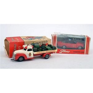 Two Tekno models Incluing 835 B Volvo 144 Police car, red with…