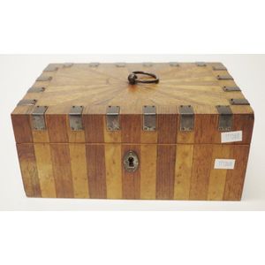 Early Victorian birds eye maple jewellery box rosewood stripe…