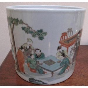 Fine Chinese Wucai porcelain brushpot Kangxi of cylindrical…