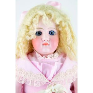 'Lucinda' possible J D Kester pouty face bisque shoulder plate…