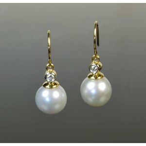 9mm South Sea Pearl Earrings with Diamonds in 18ct Gold - Earrings ...