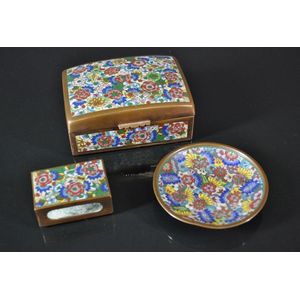 C.1930s Chinese cloisonne three piece smokers set. Cigarette…