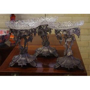 Three antique Mappin Bros tazzas, with ornate silver plated…