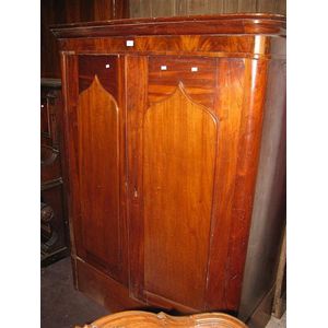 Antique Cedar Wardrobe Price Guide And Values