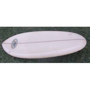Kneeboard - Hansen scooped deck. Single stringer, round tail…