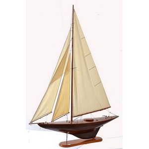A detailed static model yacht 20th century, carved wood, canvas,…