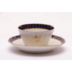 gilt 6" 1840 English Classical porcelain sprig 8 seaweed CUP & SAUCER 
