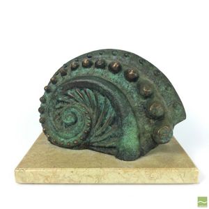 Andrew Kay- abalone Hermit Crab- limited edition Sculptered…